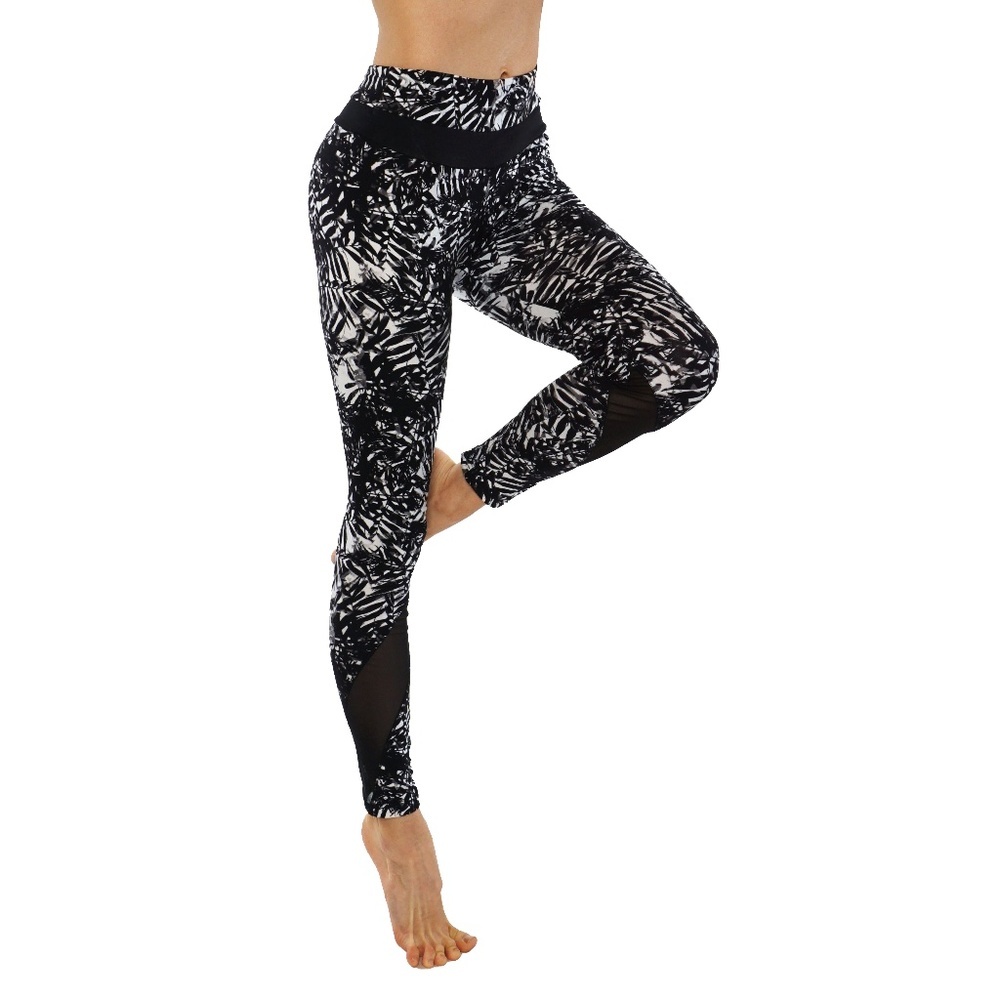 Super soft Leggings with mesh 16-06